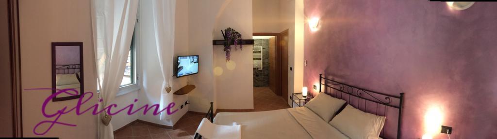 Affittacamere Virginia'S Rooms Janov Exteriér fotografie